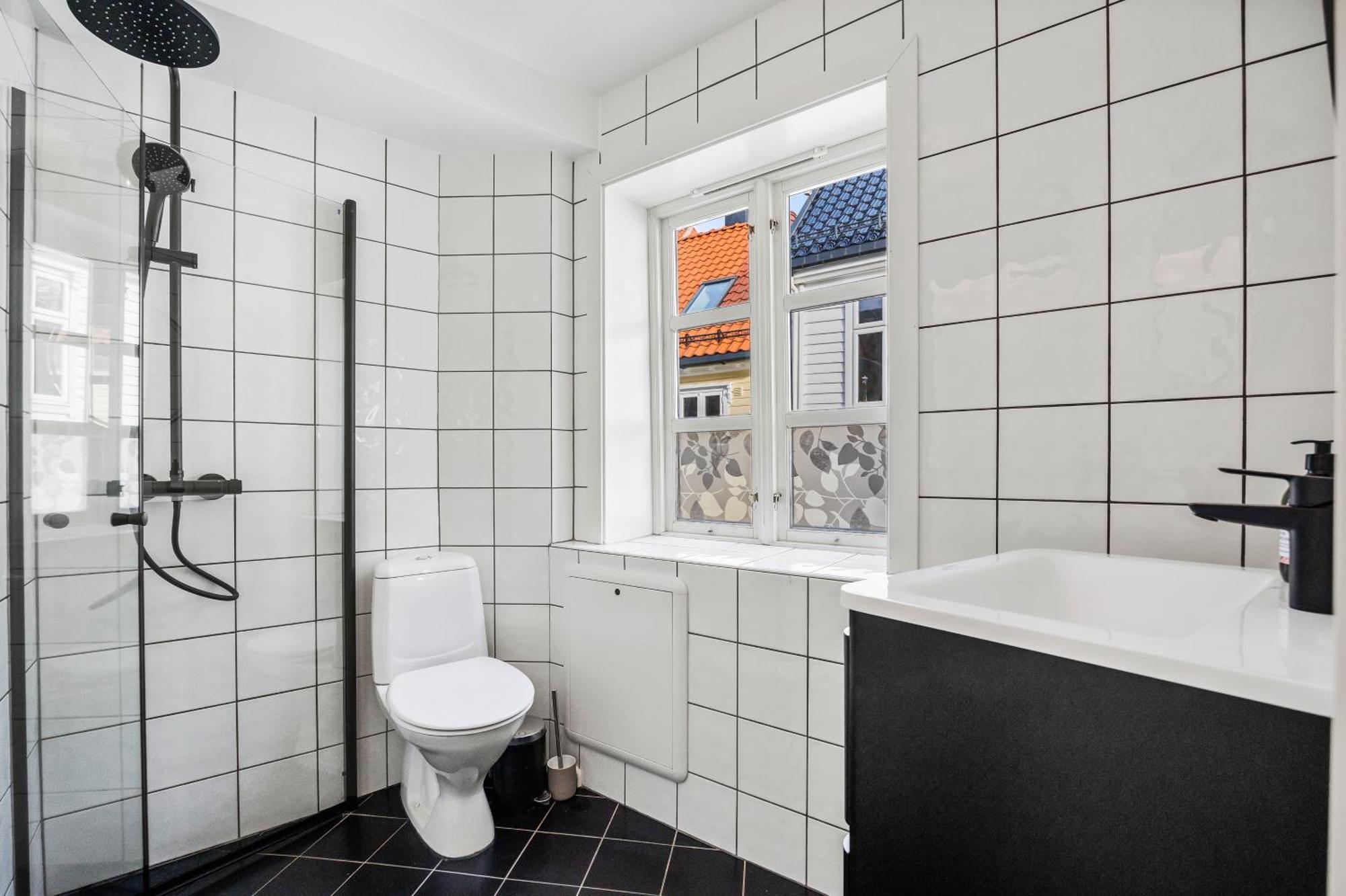 Homerentals Apartments - Behind Bryggen & Historic Cobblestone Streets - 2 Floor Renovated From February 2025 Bergen Eksteriør bilde